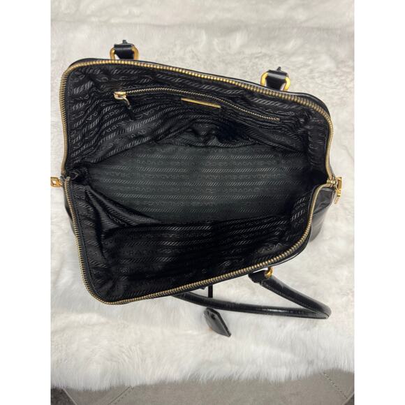 Prada vintage Black Nylon & Leather Satchel – Authenticated - Picture 12 of 16